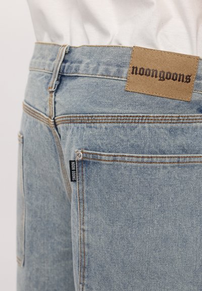 Noon Goons RUNAWAY - Kratke hlače od trapera - washed blue