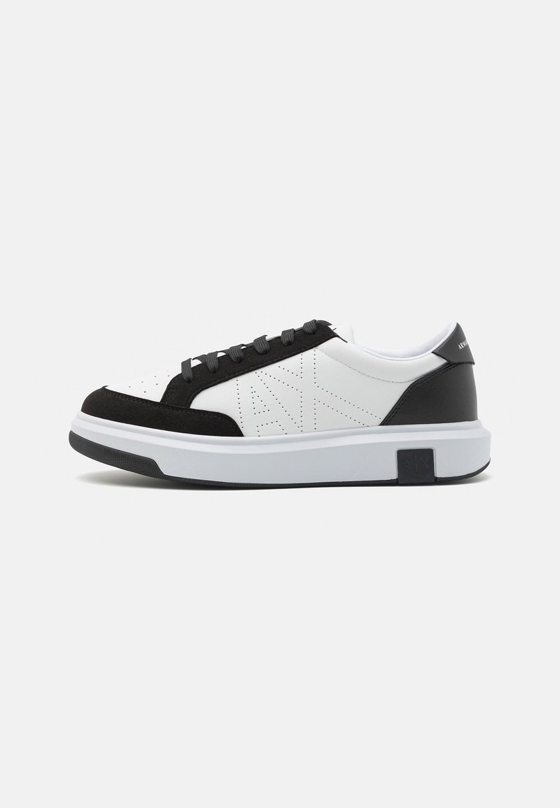 Armani Exchange Sneakers laag zwart