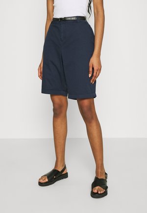VMFLASH BERMUDA BELT - Shorts - navy blazer