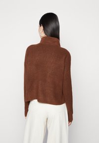 Noisy May NMNEWALICE HIGH NECK  - Camisola - cappuccino