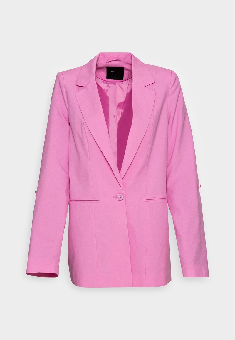 Blazer rose à un bouton avec revers crantés, manches longues et deux poches avant passepoil, présenté sur un fond uni.