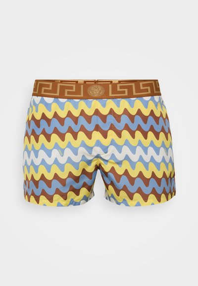 Maudymosi šortai su daugiaspalviu banginiu raštu mėlynos, geltonos ir rudos spalvos. Rudos spalvos logotipu dekoruota juosmens juosta su graikišku raktu.