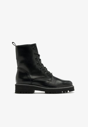 RYŁKO, Bottines à plateau - black