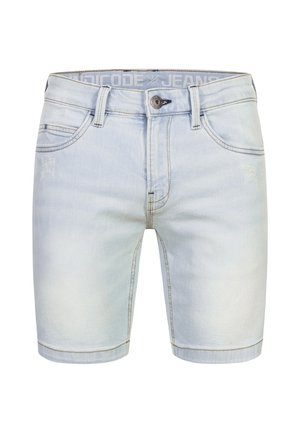 Shorts en denim de couleur bleu clair, avec un design classique à cinq poches, un léger effet usé et une fermeture à bouton en métal.