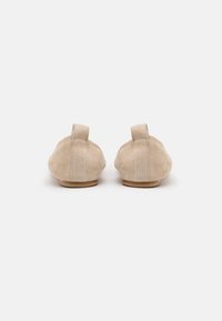 Clarks Ballerine - beige