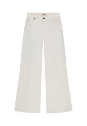 White wide-leg jeans with front crease detail, button and zipper closure, and front and back pockets, labeled Guess Jeans.