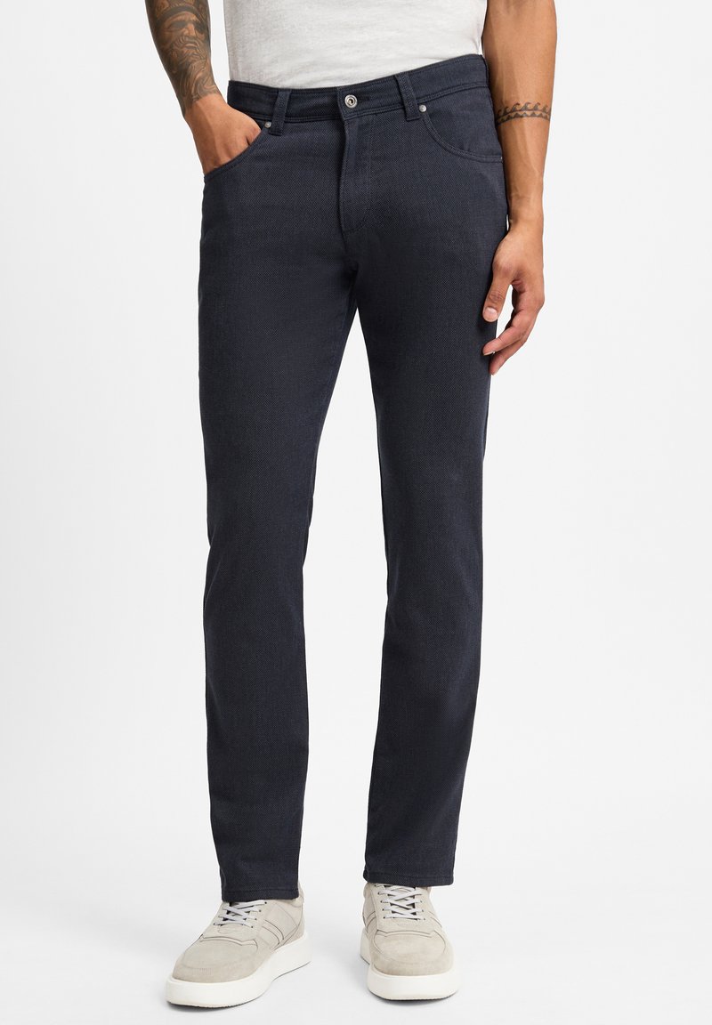 Bugatti Broek donkerblauw Bugatti Broek donkerblauw