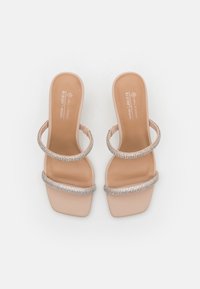 Call it Spring DOROTHYY B.E.D FOAM - Μιουλ με τακούνι - bone