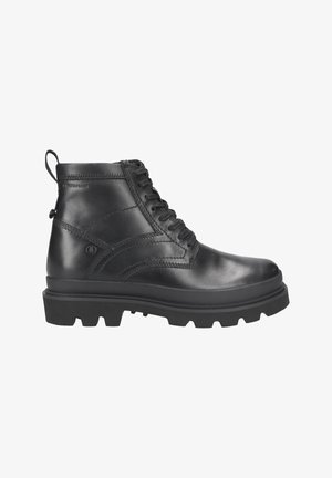 Bottines noires en cuir imperméable avec une finition lisse, un design robuste à lacets et une semelle en caoutchouc texturé pour une traction optimale.