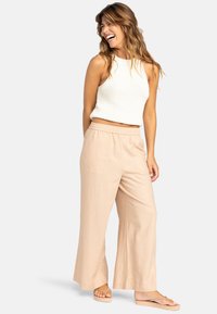 Roxy MIT ELASTISCHEM BUND - Trousers - tht