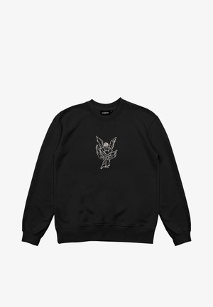 Czarna bluza z długim rękawem i okrągłym dekoltem, z białą liniową grafiką anioła trzymającego baner z napisem "mastered paths" na środku klatki piersiowej.