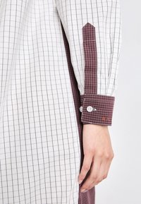 Mads Nørgaard GRID CRISSY DRESS - Skjortekjole - grid/amparo blue