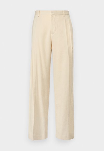 Light beige trousers with pleats, made of smooth fabric. Features a straight-leg design and subtle stitching details at the waistband.