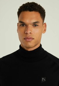 CHASIN' LEONARD - Strickpullover - black