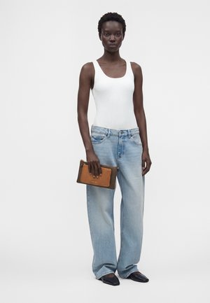MICHAEL Michael Kors, JET SET - Kézitáska - brown