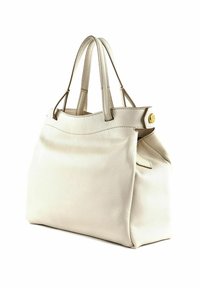 Borsa a tracolla in pelle bianca con superficie texturizzata, manici corti e chiusura a scatto. Presenta una forma strutturata e un design minimalista.
