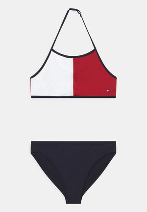 SET - Bikini - desert sky