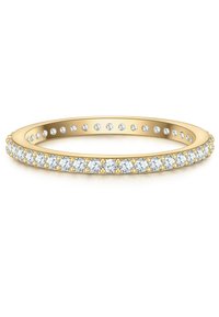 Bague dorée ornée d'une bande continue de zircones cubiques claires et rondes, serties de près le long du bord extérieur pour un éclat remarquable.