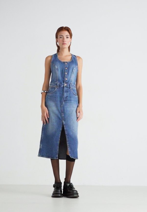 THE DRESS - Denim dress - wrangler wrugged4