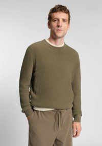BOSS Strickpullover - open brown five