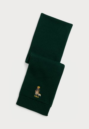 Grüner gestrickter Schal mit geripptem Muster und einem kleinen gestickten Polo-Spieler-Logo nahe dem unteren Ende. Keine zusätzlichen Muster oder Akzente.