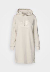 Robe à capuche manches longues beige clair avec capuche à cordon, poignets côtelés et logo "GANT American Sportswear" imprimé sur la poitrine.