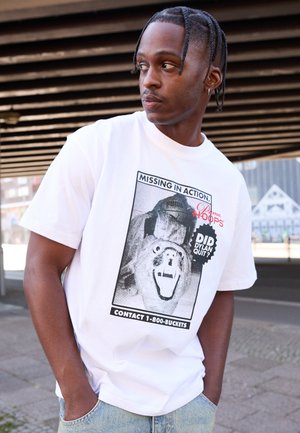DYLAN GOT GAME TEE - Triko s potiskem - white