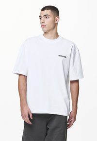 Pegador CRAIL OVERSIZED TEE - Print T-shirt - white