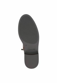 Suola di scarpa in pelle marrone con motivo di grip in gomma testurizzato e taglia contrassegnata. Design con punta arrotondata e tacco leggero, caratterizzato da una finitura liscia.