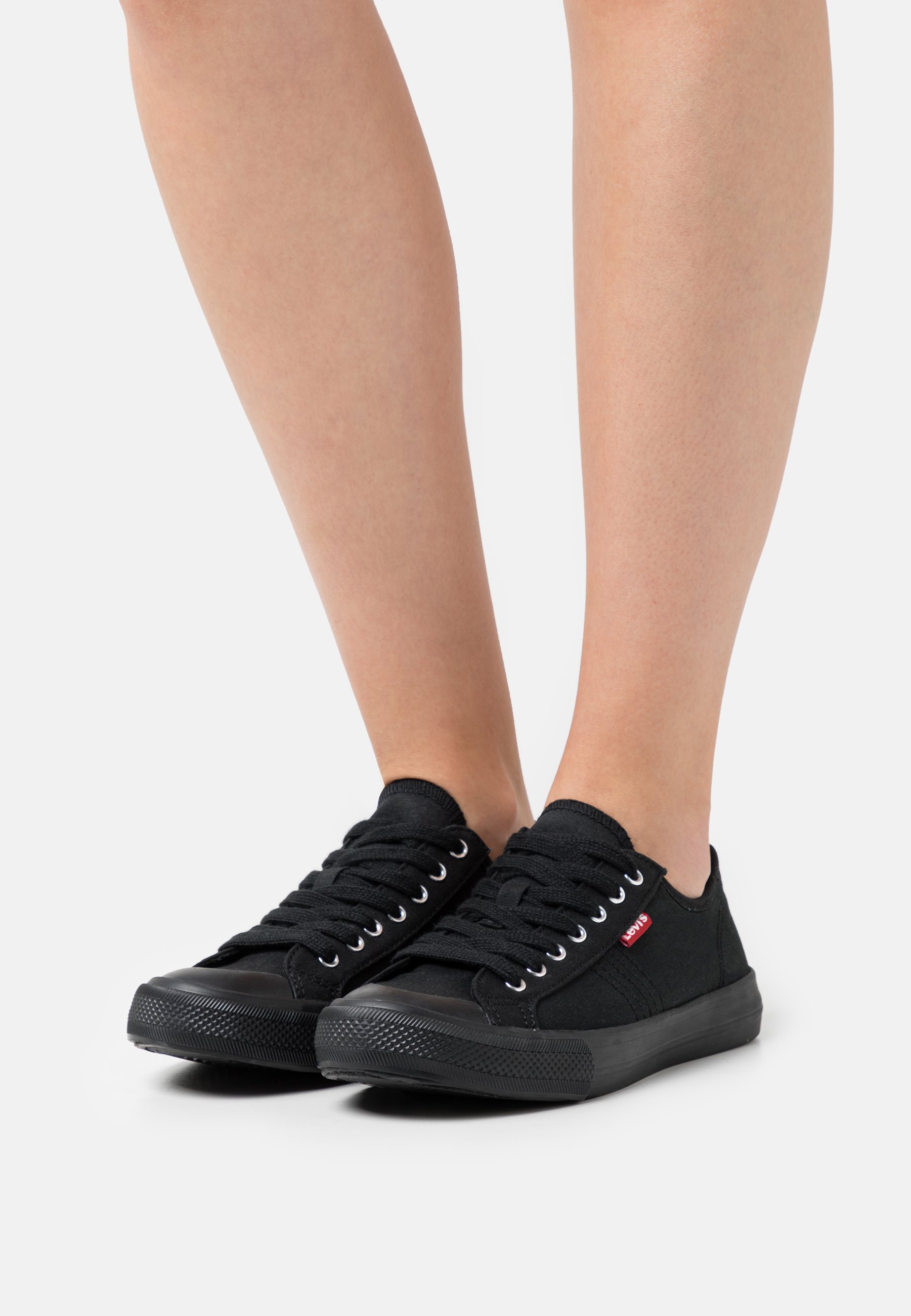 levis brilliant black