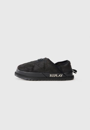 Pantuflas - black