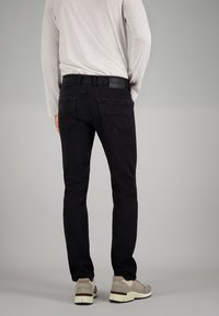 Gardeur BATU - Jeans Straight Leg - schwarz