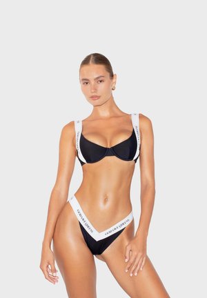 CARRARA - Bikini top - black