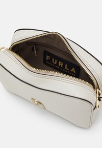 Furla PRIMULA MINI CROSSBODY - Schoudertas - marshmallow