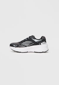 Δεν επιλέχθηκε, black/asphalt/glacier gray