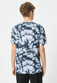 Koton ABSTRACT - Camiseta estampada - black