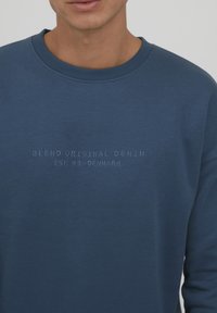 Blend Jeffrey - Sportska majica - ensign blue