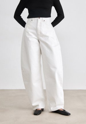 THE EXTREME BARREL - Relaxed fit jeans - snow white