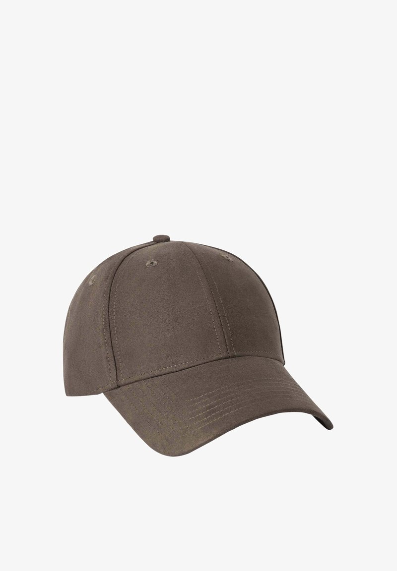 Gorra de béisbol de algodón marrón con visera curvada, diseño de seis paneles y detalle de costura en la visera y la corona. Sin logotipos visibles.