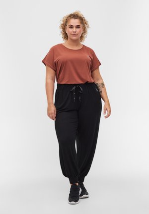 Basic T-shirt - red