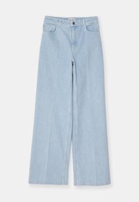 Světle modré volné džínové kalhoty z denimu. Vlastnosti zahrnují vysoký pas, přední kapsy a zapínání na knoflík. Hladká textura s minimálním prošitím.