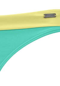 Zwemshort met een turquoise stof, voorzien van een brede gele tailleband en een metalen label met de tekst "Venice Beach." Glad textuur en strak ontwerp.