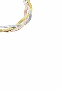 Bracciale intrecciato in metallo di colore argento, oro e oro rosa, con un design flessibile e segmentato e una texture liscia.