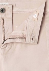 Pepe Jeans CATALINA - Kelnės - antique white