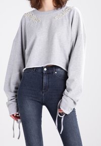 Missguided Felpa - grey