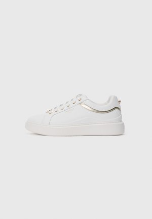 Trainers - bianco ottico/oro