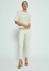 Desires MADELINE - T-shirt imprimé - gardenia