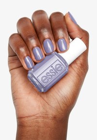 Essie NAILPOLISH - Nagellack - in pursuit of craftiness