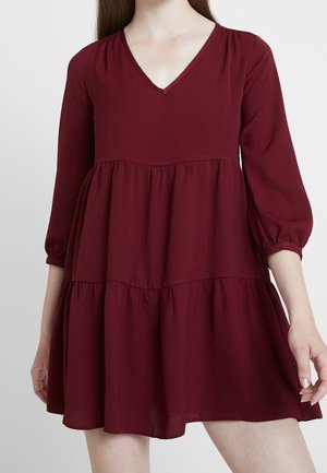 Day dress - bordeaux