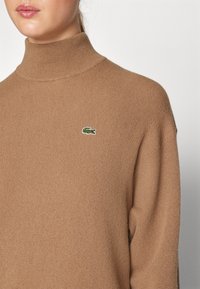 Lacoste Vesta - cookie